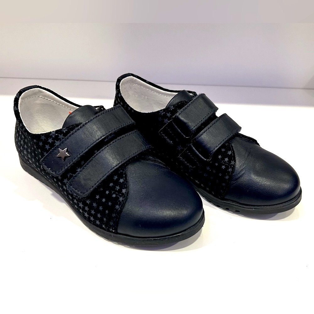 Leather girls shoes EU 29 / 12.5 US